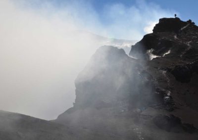 Etna, escursionisti sulla Bocca Nuova