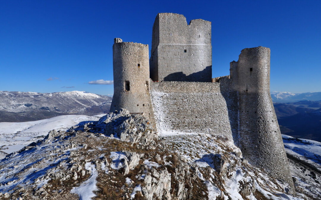 DA SANTO STEFANO DI SESSANIO A ROCCA CALASCIO