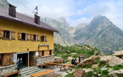 DAL LAGO DELLA ROVINA AL RIFUGIO GENOVA-FIGARI (PARCO DELLE ALPI MARITTIME, PIEMONTE)