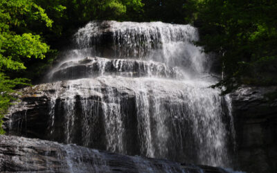 DA UMITO ALLE CASCATE DELLE PRATA E DELLA VOLPARA (MONTI DELLA LAGA)